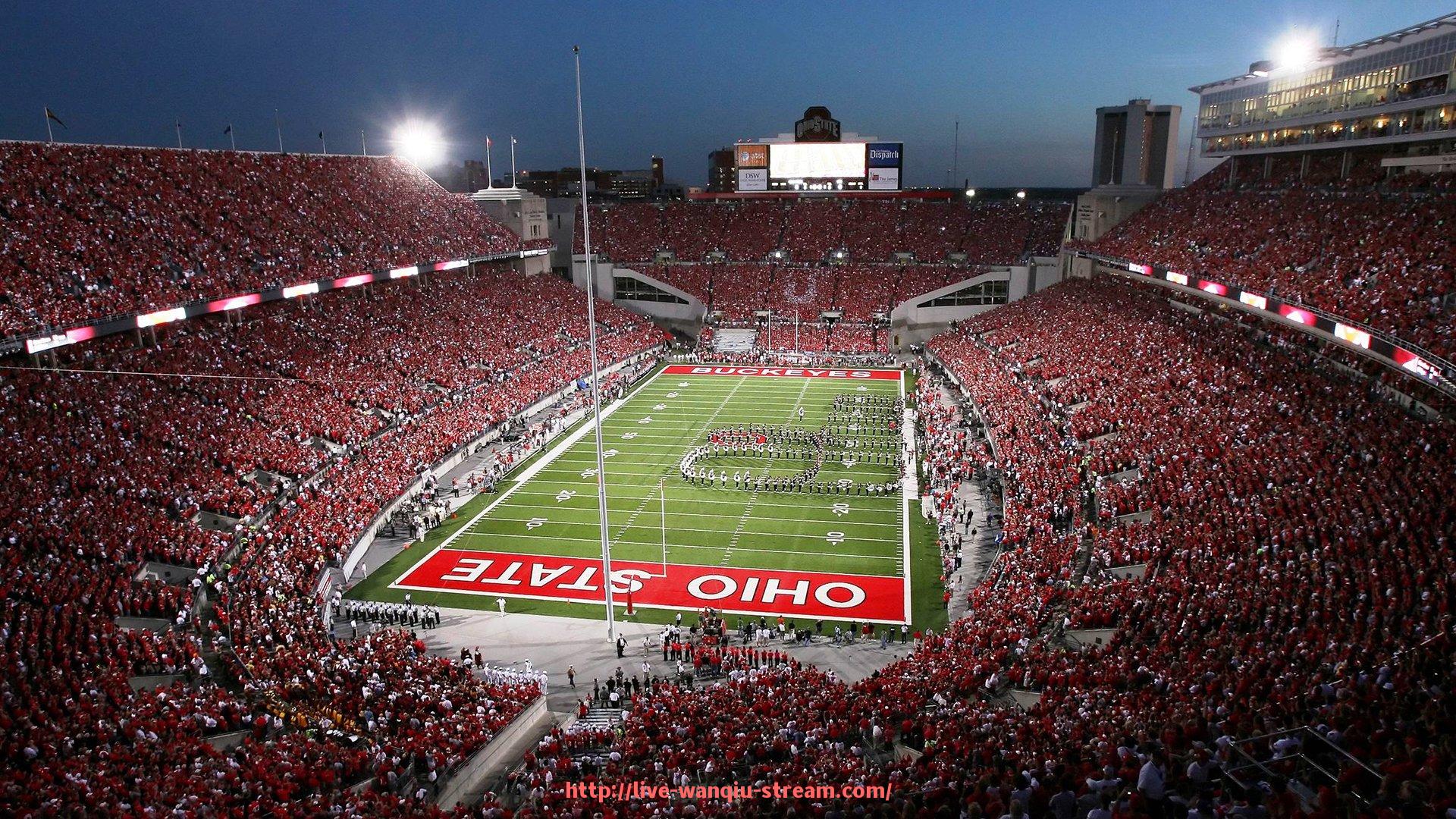 玩球直播-全套智能健身器材配置介绍与数字化健身趋势分析