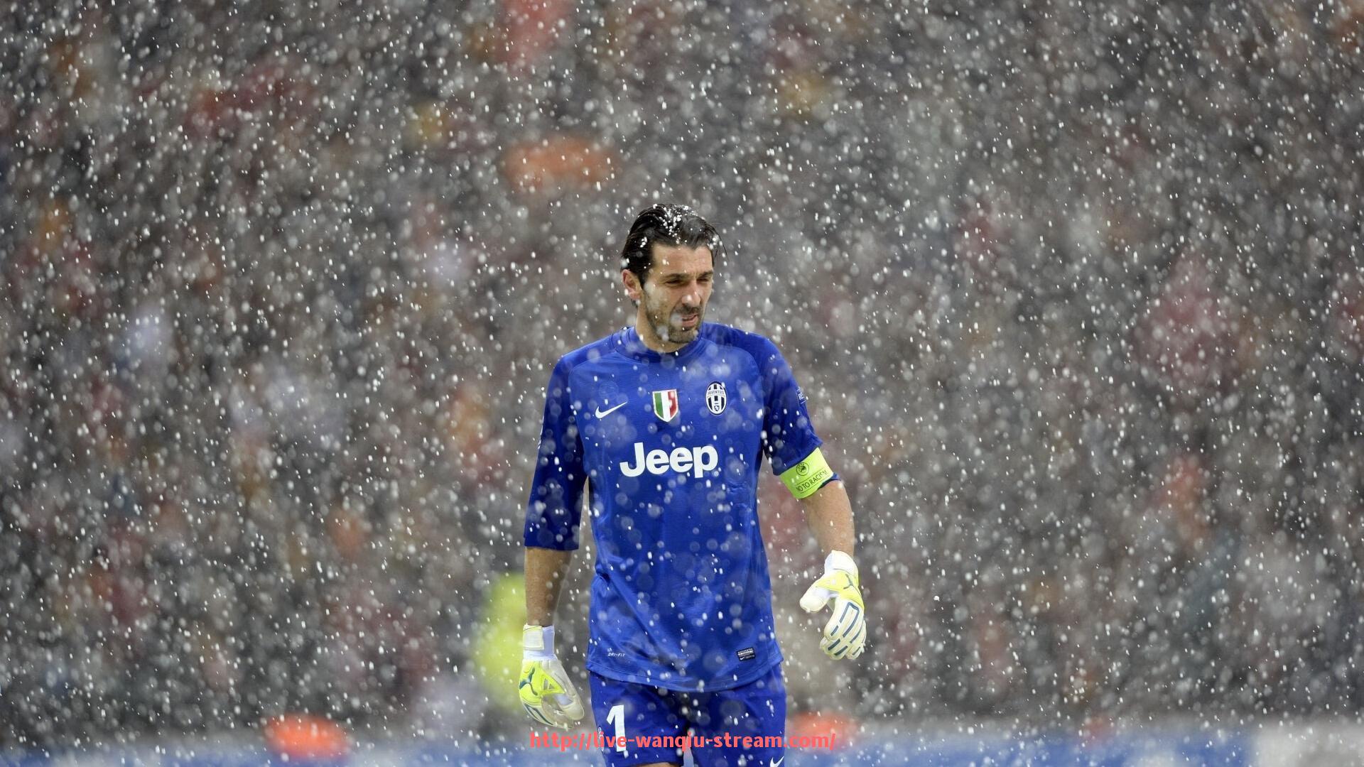 玩球直播-哪些英超球员能够抗住范迪克的强力防守?